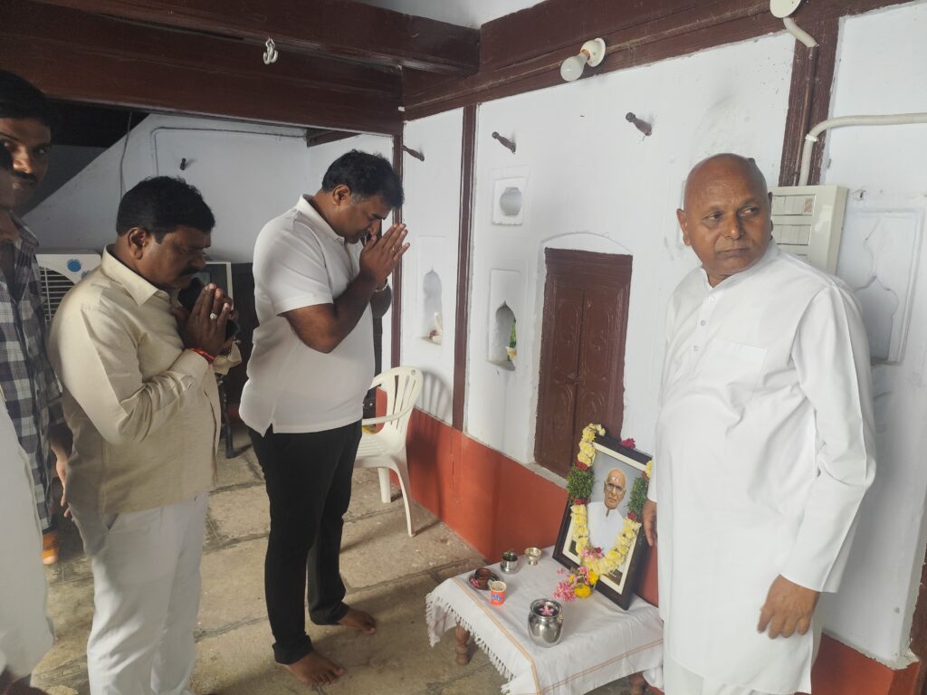 Mutyala Sunil Kumar visited the affected families